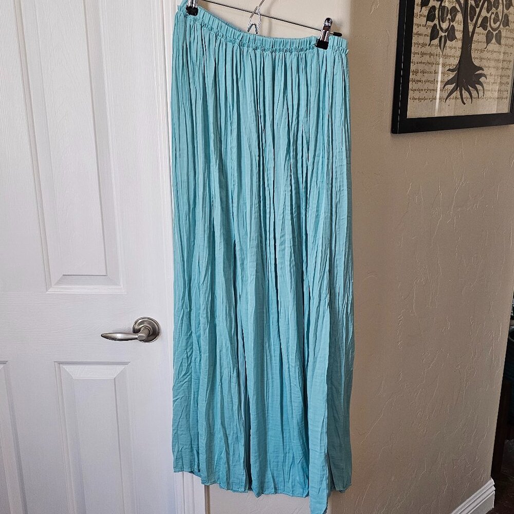 Forever 21 double front slit maxi skirt